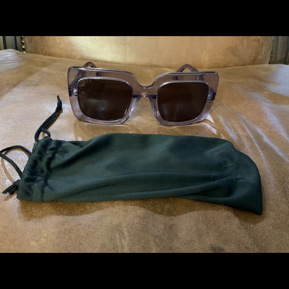 DIFF oversized Sunglasses